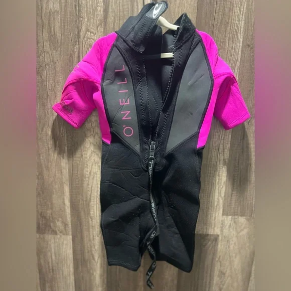 O'Neill Kids Pink and Black Short Sleeve Wetsuit 4t kids girls toddler VGUC - Picture 4 of 6